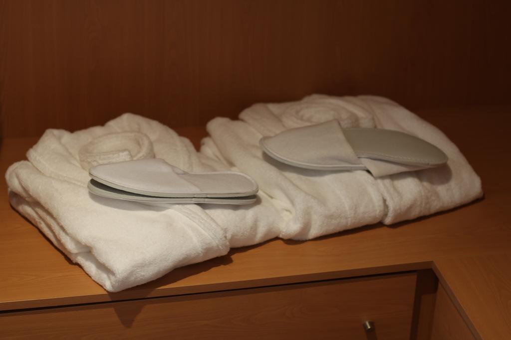 Almenara Suites Guest House Vila Nova de Gaia Luaran gambar